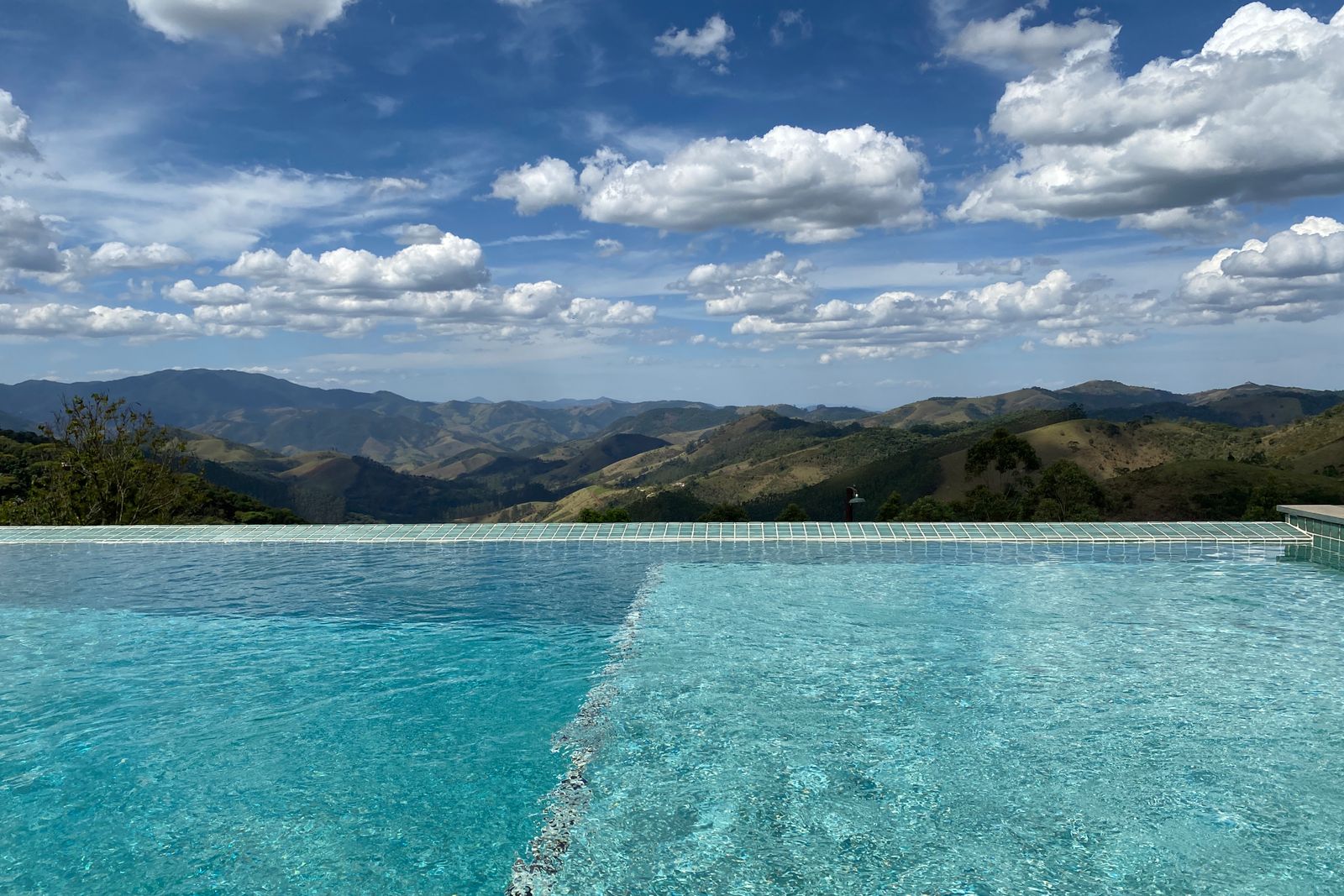 Custom Pool Construction — Huffine Pools
